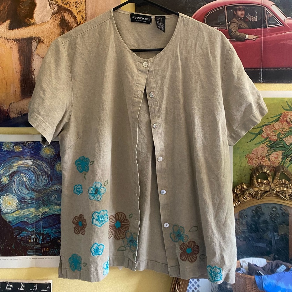 flower embroidered button up